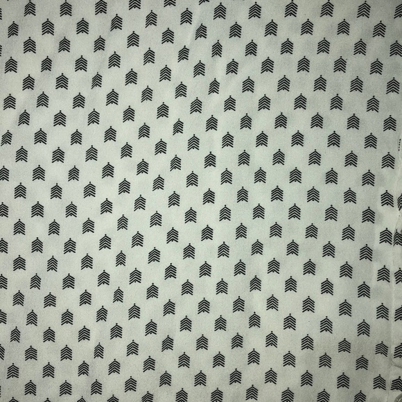 Patterned button down shirt - Picture 2 of 2